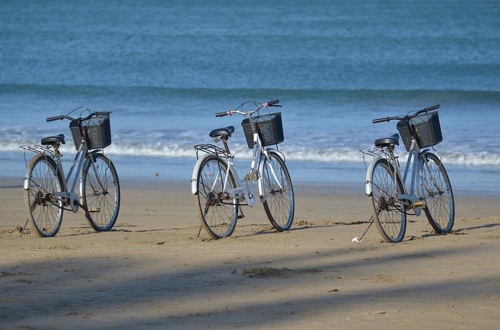 Best Western Plus Hostellerie Du Vallon Trouville-sur-Mer Bagian luar foto