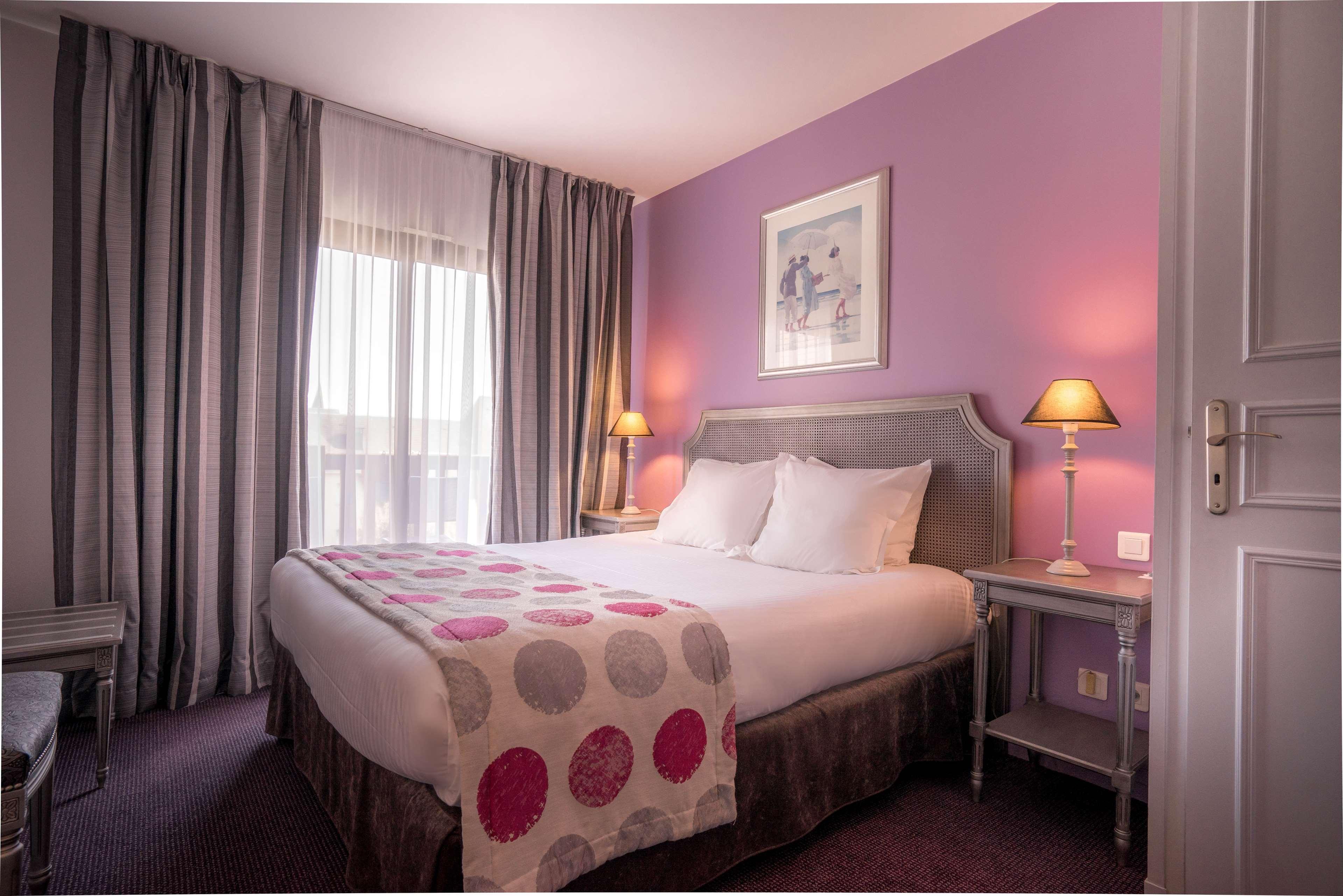 Best Western Plus Hostellerie Du Vallon Trouville-sur-Mer Bagian luar foto
