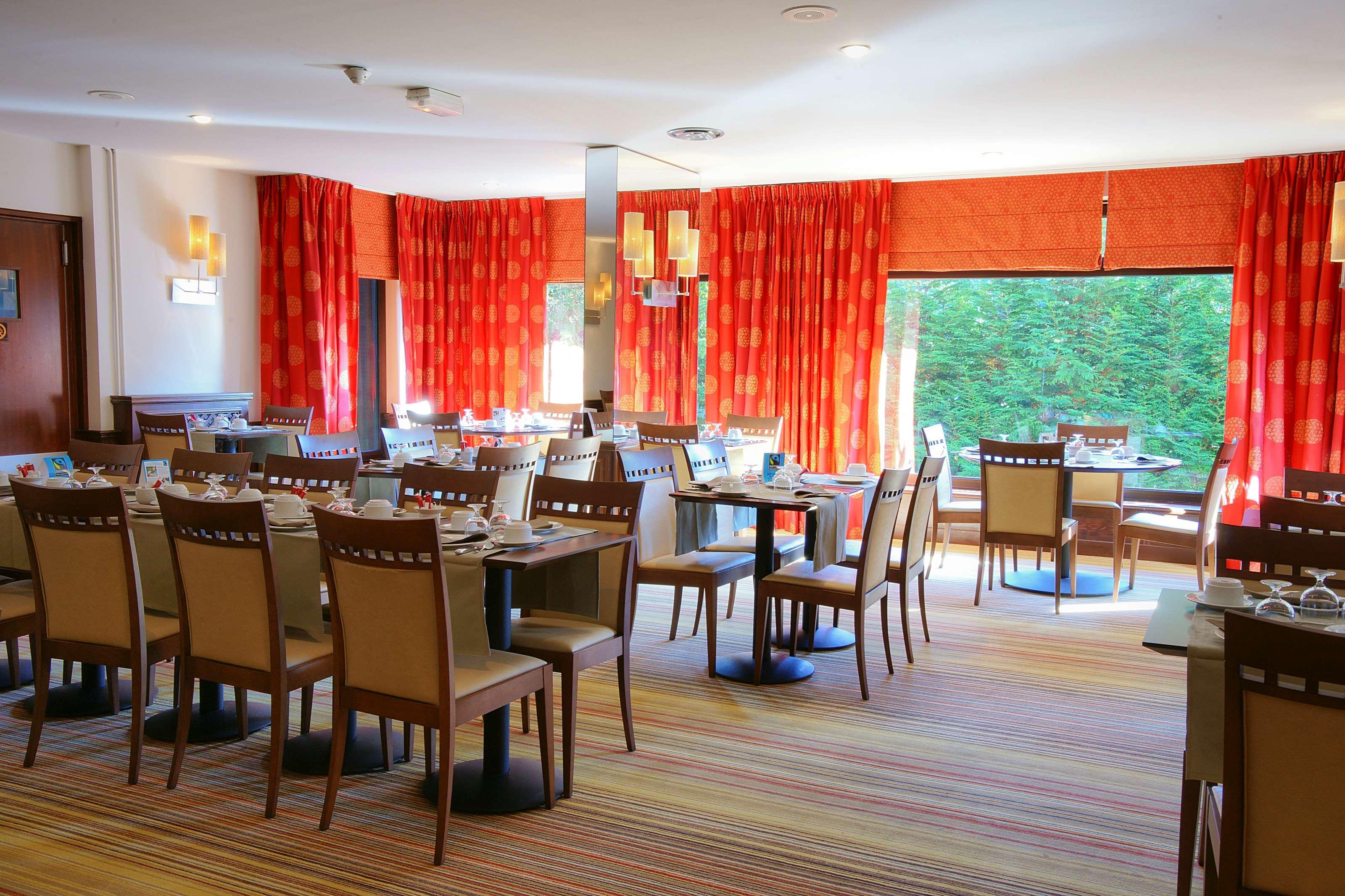 Best Western Plus Hostellerie Du Vallon Trouville-sur-Mer Bagian luar foto