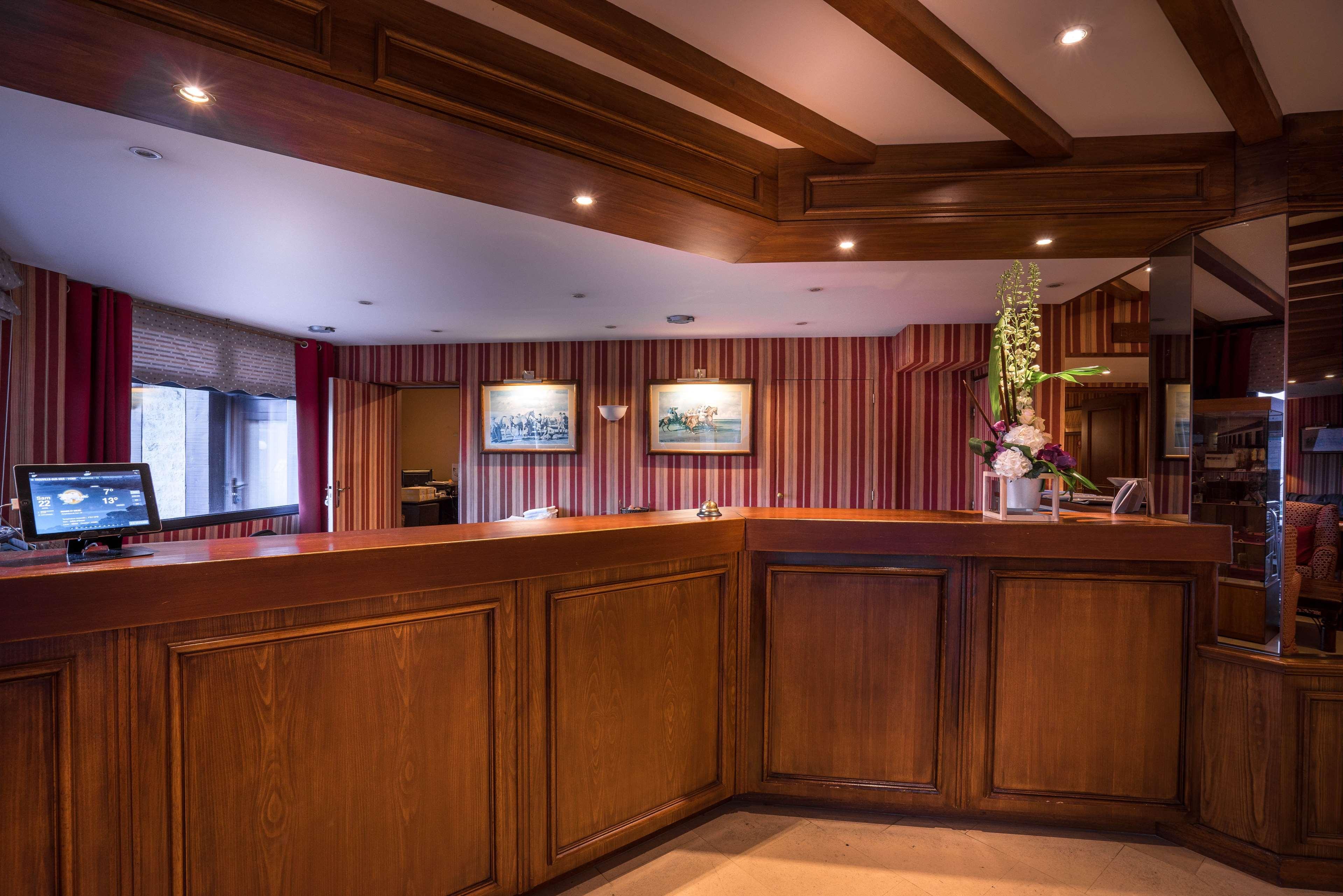 Best Western Plus Hostellerie Du Vallon Trouville-sur-Mer Bagian luar foto