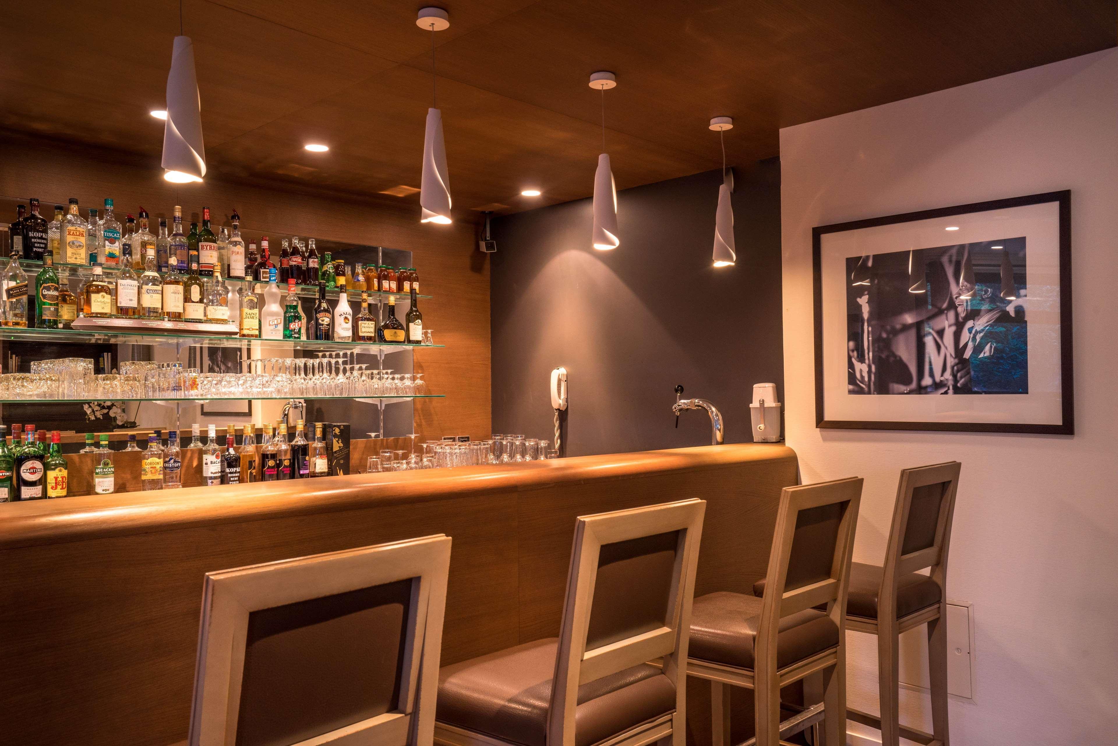 Best Western Plus Hostellerie Du Vallon Trouville-sur-Mer Bagian luar foto